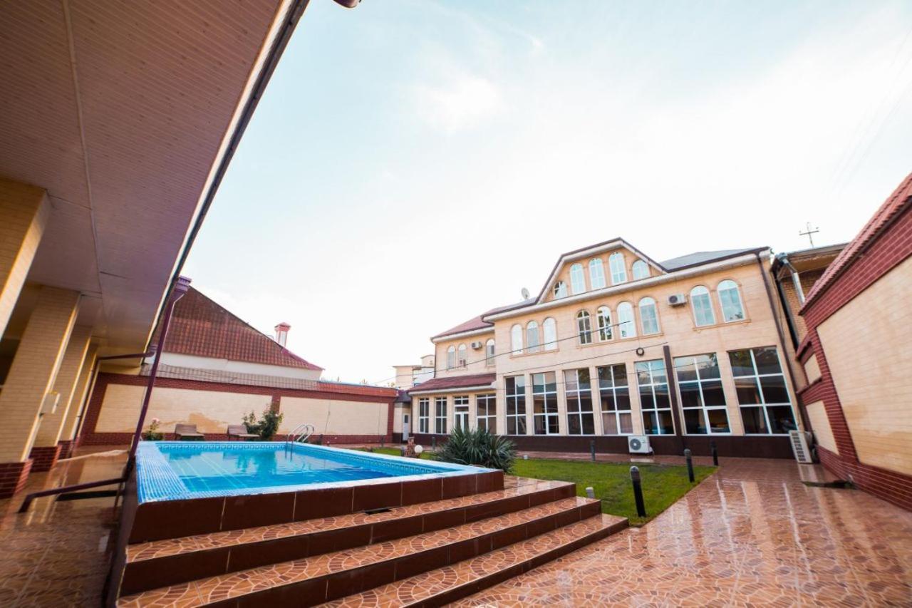 Guest House "Rohat Lux" Samarkand Bagian luar foto