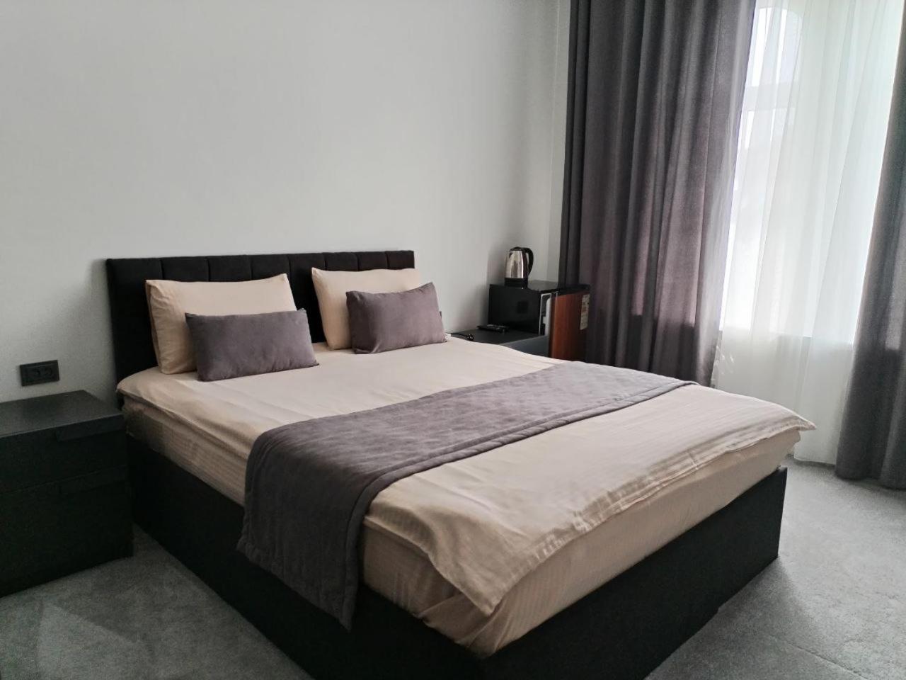 Guest House "Rohat Lux" Samarkand Bagian luar foto
