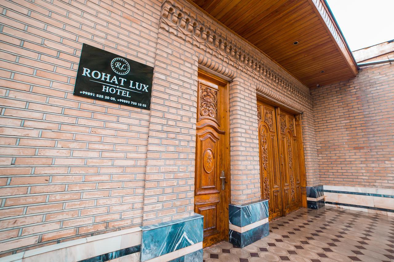 Guest House "Rohat Lux" Samarkand Bagian luar foto
