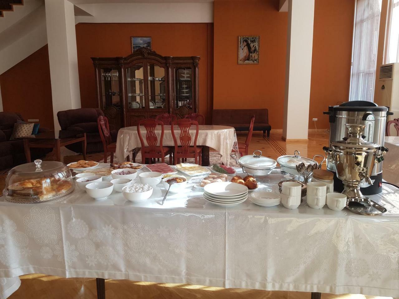 Guest House "Rohat Lux" Samarkand Bagian luar foto